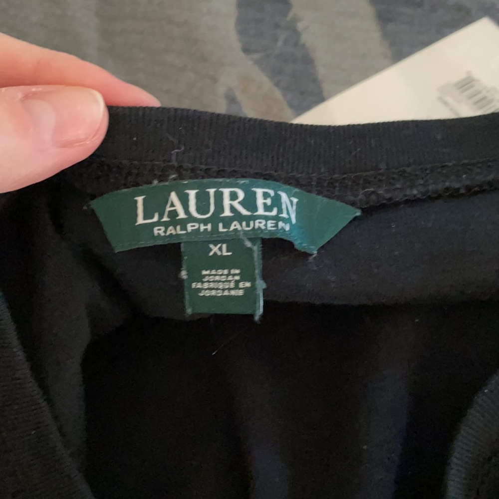 Ralph Lauren Black Tshirt - Picture 5 of 6